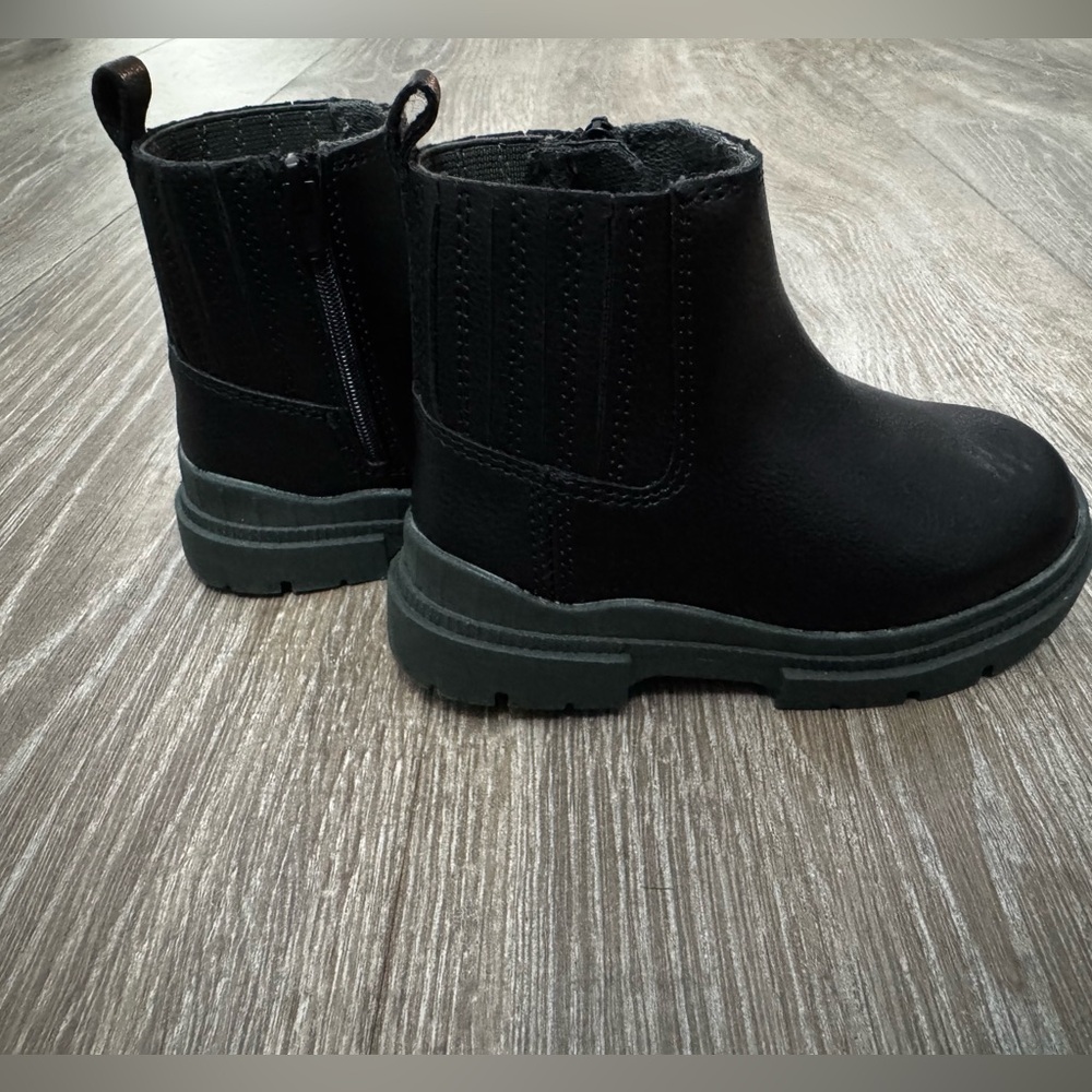 Zara Kids Black Boots with Green Trim (size 22 EU/6 US)